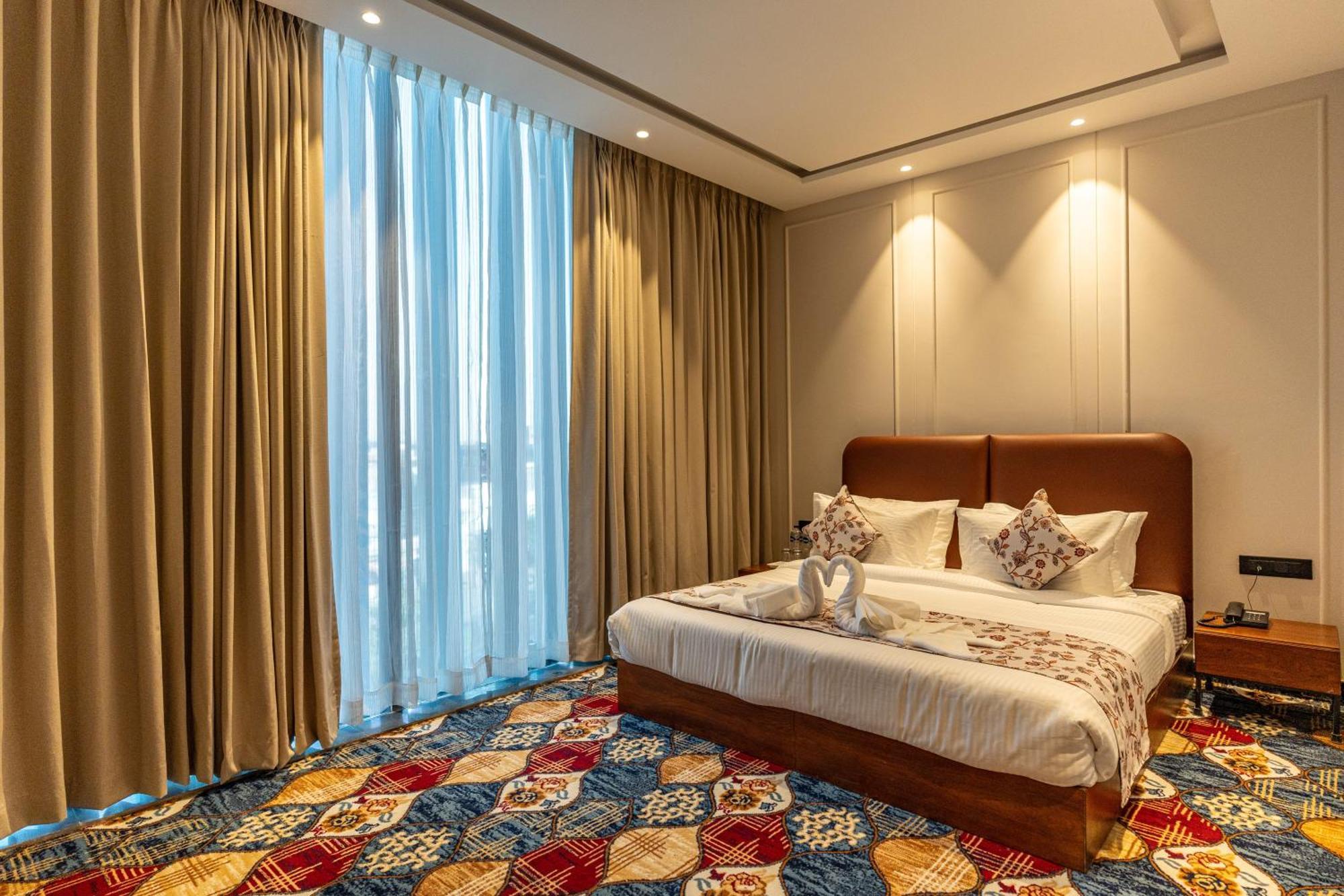 City Klyde Inn Amritsar Exterior photo